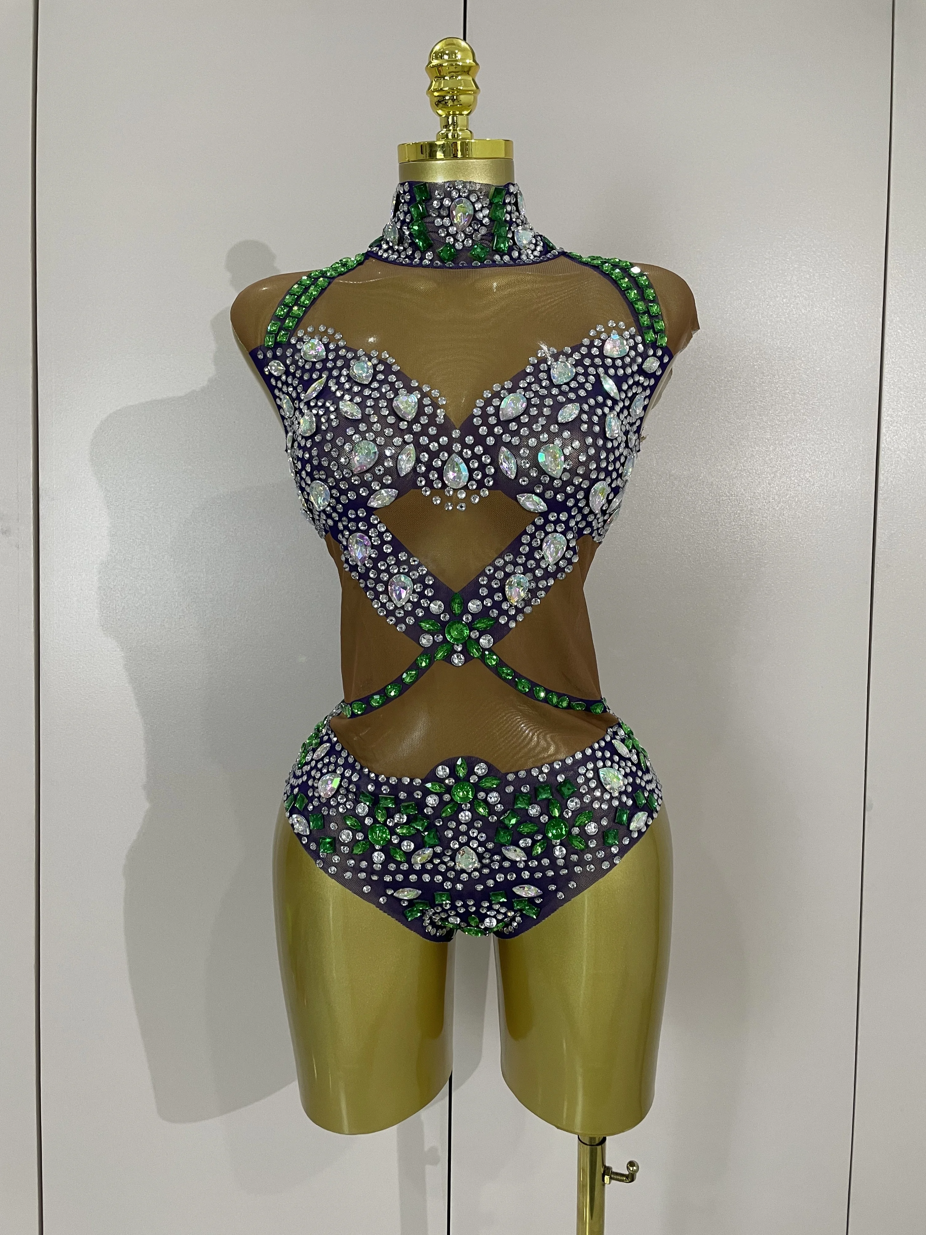 Новинка 2025, роскошные блестящие красочные бриллианты, сексуальные сетчатые эластичные боди, женские вечерние костюмы для ночного клуба, бара, вечеринки, шоу, танцовщицы, сценический костюм
Новинка 2025, роскошные блестящие красочные бриллианты, сексуальные сетчатые эластичные боди, женские вечерние костюмы для ночного клуба, бара, вечеринки, шоу, танцовщицы, сценический костюм