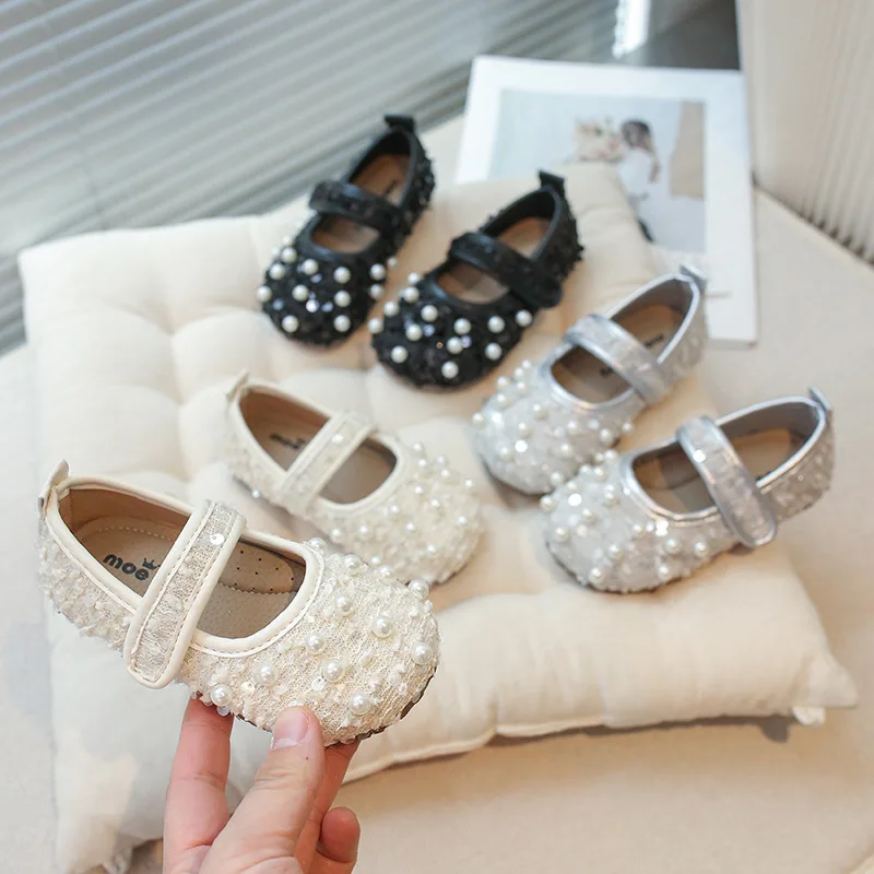 Kids Fashion Pearl Princess Shoes 2025 Spring and Autumn New Baby Girl Soft Sole Pearl Single Shoes Girls Sequin Casual Shoes
Kids Fashion Pearl Princess Shoes 2025 Spring and Autumn New Baby Girl Soft Sole Pearl Single Shoes Girls Sequin Casual Shoes