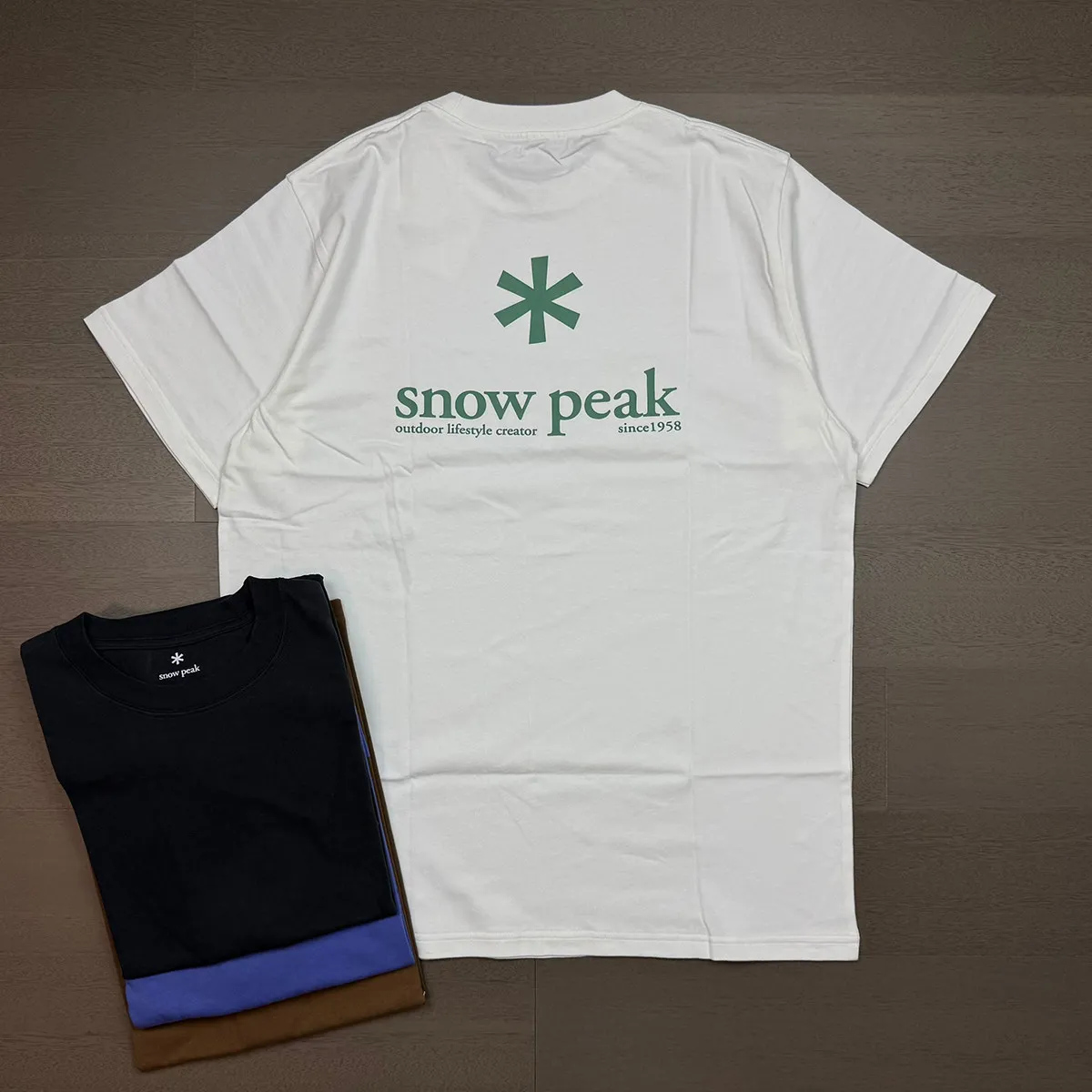 Футболка Snow Peak 25SS для активного отдыха, повседневная, свободного кроя, из хлопка, с вышитым логотипом, круглый вырез, короткий рукав
Футболка Snow Peak 25SS для активного отдыха, повседневная, свободного кроя, из хлопка, с вышитым логотипом, круглый вырез, короткий рукав