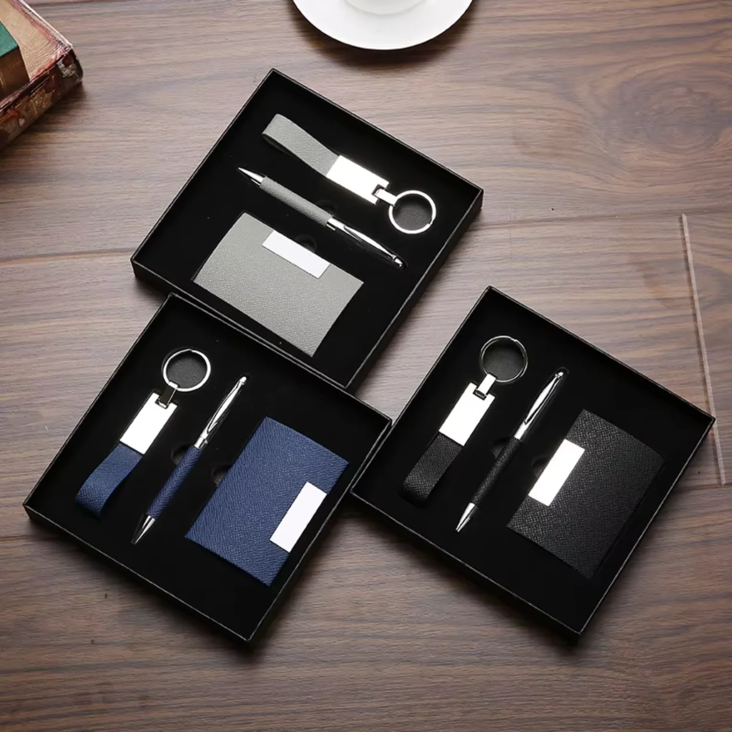Logo Pu Leather Keychain Business Card Holder and Pen Gift Set for Office Corporate Urn pendant ashes Pet
Logo Pu Leather Keychain Business Card Holder and Pen Gift Set for Office Corporate Urn pendant ashes Pet