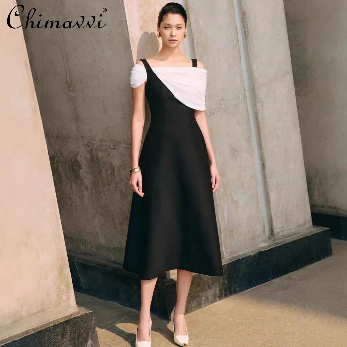 French Elegant Asymmetrical Collar Off Shoulder High Waist Slim A-line Temperament Black Long Evening Dress Women 2026 Summer
French Elegant Asymmetrical Collar Off Shoulder High Waist Slim A-line Temperament Black Long Evening Dress Women 2026 Summer