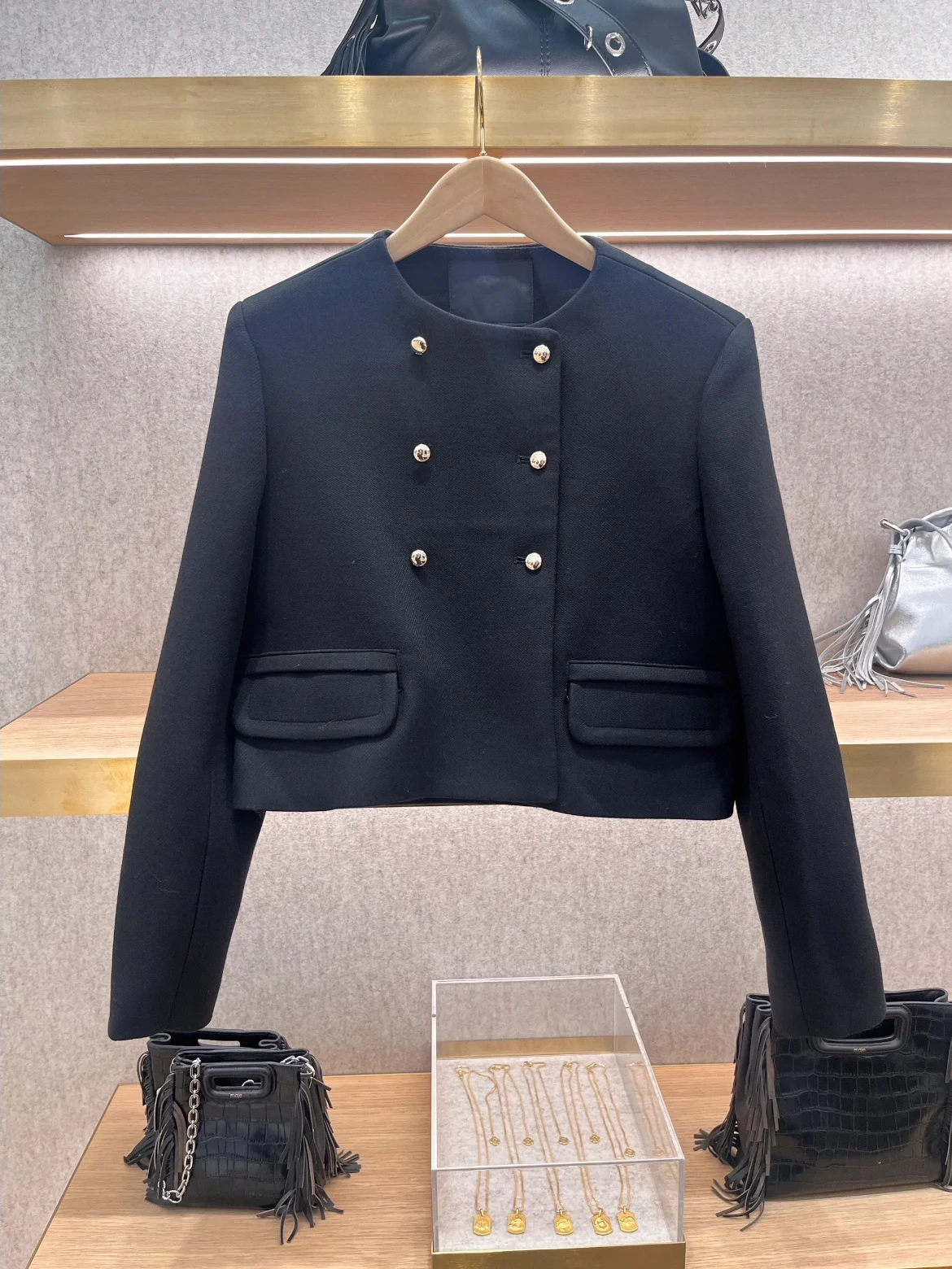 Ele Hepburn Sle ort Coat Heidd Autumn Winter Double Breasted round Ne Outerwear Polyester Fiber Long Sve Women's...
Ele Hepburn Sle ort Coat Heidd Autumn Winter Double Breasted round Ne Outerwear Polyester Fiber Long Sve Women's...