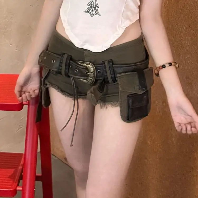 Женские джинсовые шорты Goblin Core Abi Y2k Streetwear Gyaru Cargo, японские джинсы в стиле Харадзюку, шорты, джинсы в стиле гранж, кибер-панк
Женские джинсовые шорты Goblin Core Abi Y2k Streetwear Gyaru Cargo, японские джинсы в стиле Харадзюку, шорты, джинсы в стиле гранж, кибер-панк