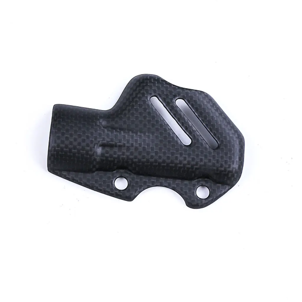 For DUCATI 2018-2024 Panigale V4 V4S 100% Carbon Fiber REAR PUMP COVER
For DUCATI 2018-2024 Panigale V4 V4S 100% Carbon Fiber REAR PUMP COVER