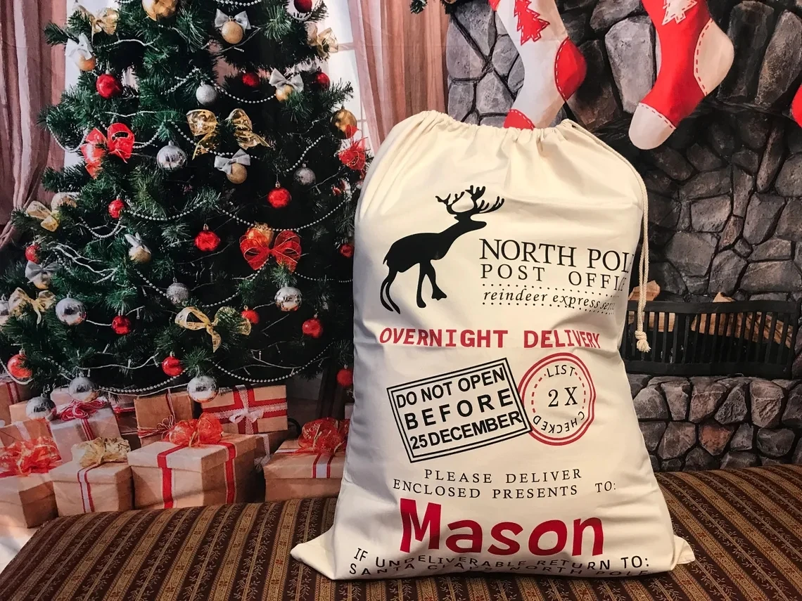 XXL Personalized Canvas Santa Sack,Customized Name Christmas Gift Bag,Large children's Christmas snack bag, Christmas decoration
XXL Personalized Canvas Santa Sack,Customized Name Christmas Gift Bag,Large children's Christmas snack bag, Christmas decoration