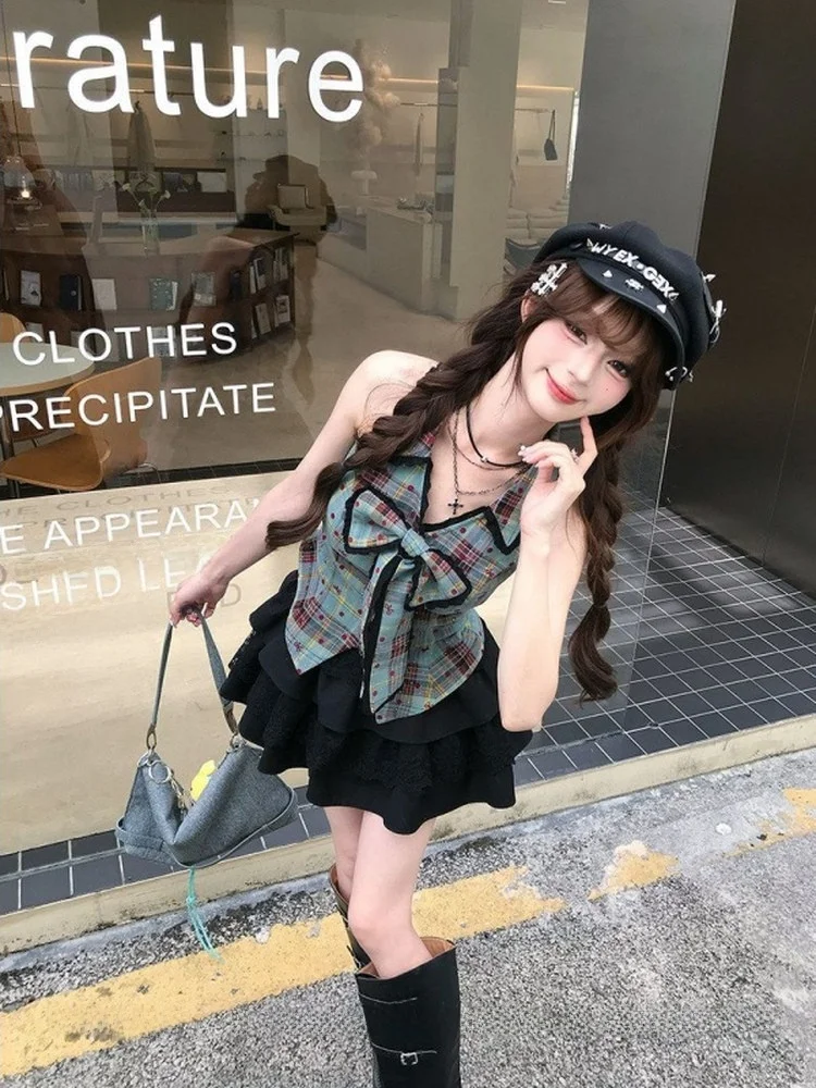 Korean Style Spicy Girl Color Collision Knot Plaid Sleeveless Top Puffy Cake Short Skirt Two-Piece Set Atmosphere C...
Korean Style Spicy Girl Color Collision Knot Plaid Sleeveless Top Puffy Cake Short Skirt Two-Piece Set Atmosphere C...