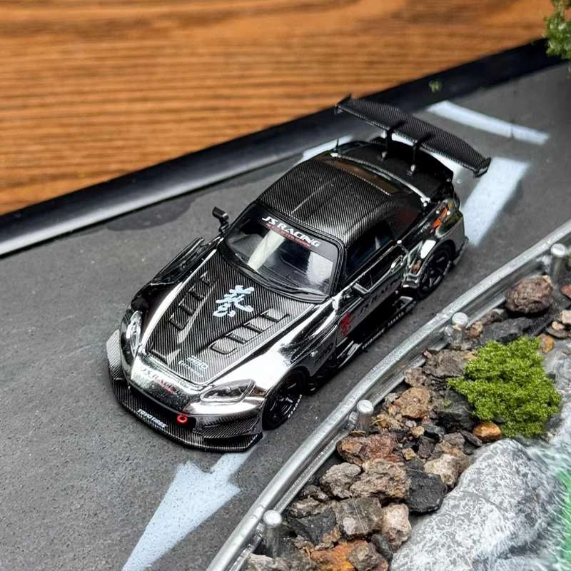 Литая под давлением оригинальная модель из сплава S2000 в масштабе 1:64, имитация классического украшения, хобби, сувениры, коллекция подарков, статический дисплей
Литая под давлением оригинальная модель из сплава S2000 в масштабе 1:64, имитация классического украшения, хобби, сувениры, коллекция подарков, статический дисплей