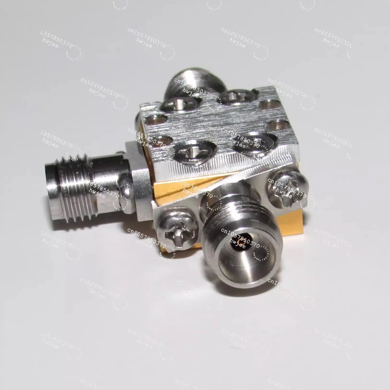 RF Microwave Coaxial Double Balanced Mixer RF/LO Operating Frequency: 16-65GHz IF Operating Frequency: DC-14GHz
RF Microwave Coaxial Double Balanced Mixer RF/LO Operating Frequency: 16-65GHz IF Operating Frequency: DC-14GHz