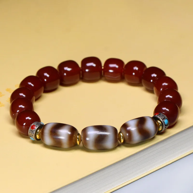 Agate Black Tooth Dzi Bead Sugar Ball Bracelet Chain Men And Women 10X16Mm Fashionable Versatile
Agate Black Tooth Dzi Bead Sugar Ball Bracelet Chain Men And Women 10X16Mm Fashionable Versatile