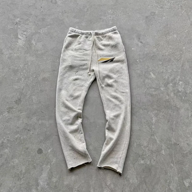 Ink Splashing False Perception Pants Loose Straight Sweatpants Men Women High Quality Arrow Print Logo Leg Cut Casual Trousers
Ink Splashing False Perception Pants Loose Straight Sweatpants Men Women High Quality Arrow Print Logo Leg Cut Casual Trousers