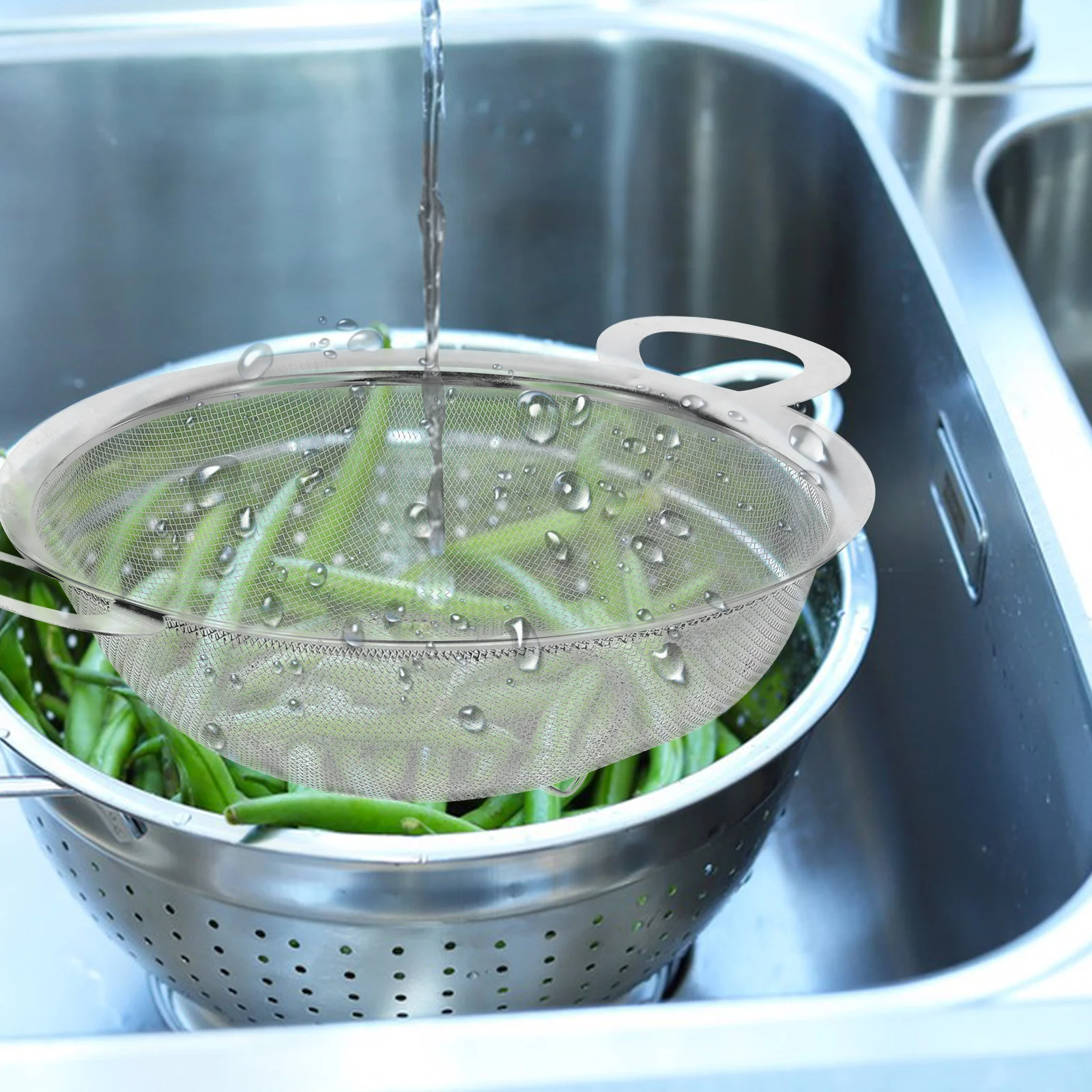 1pc Double Handle Stainless Steel Drain Basket Fine Mesh Strainer For Kitchen Rice Vegetable Fruits Washing Draining Tool
1pc Double Handle Stainless Steel Drain Basket Fine Mesh Strainer For Kitchen Rice Vegetable Fruits Washing Draining Tool