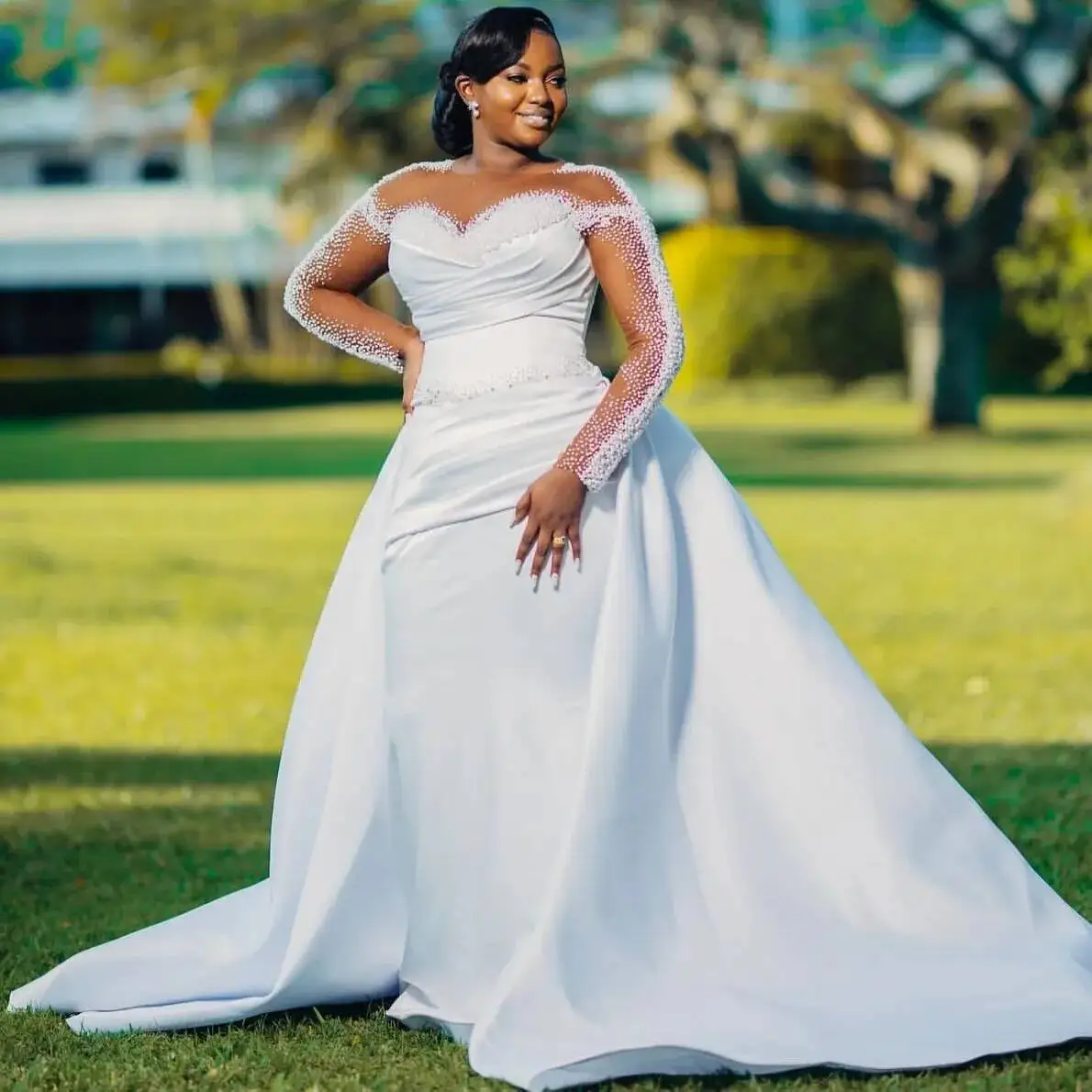 Arabic Aso Ebi Plus Size White Dresses Pearls Bead Full Sleeves Detachable Train Satin Elegant Bridal Gowns Dress For
Arabic Aso Ebi Plus Size White Dresses Pearls Bead Full Sleeves Detachable Train Satin Elegant Bridal Gowns Dress For