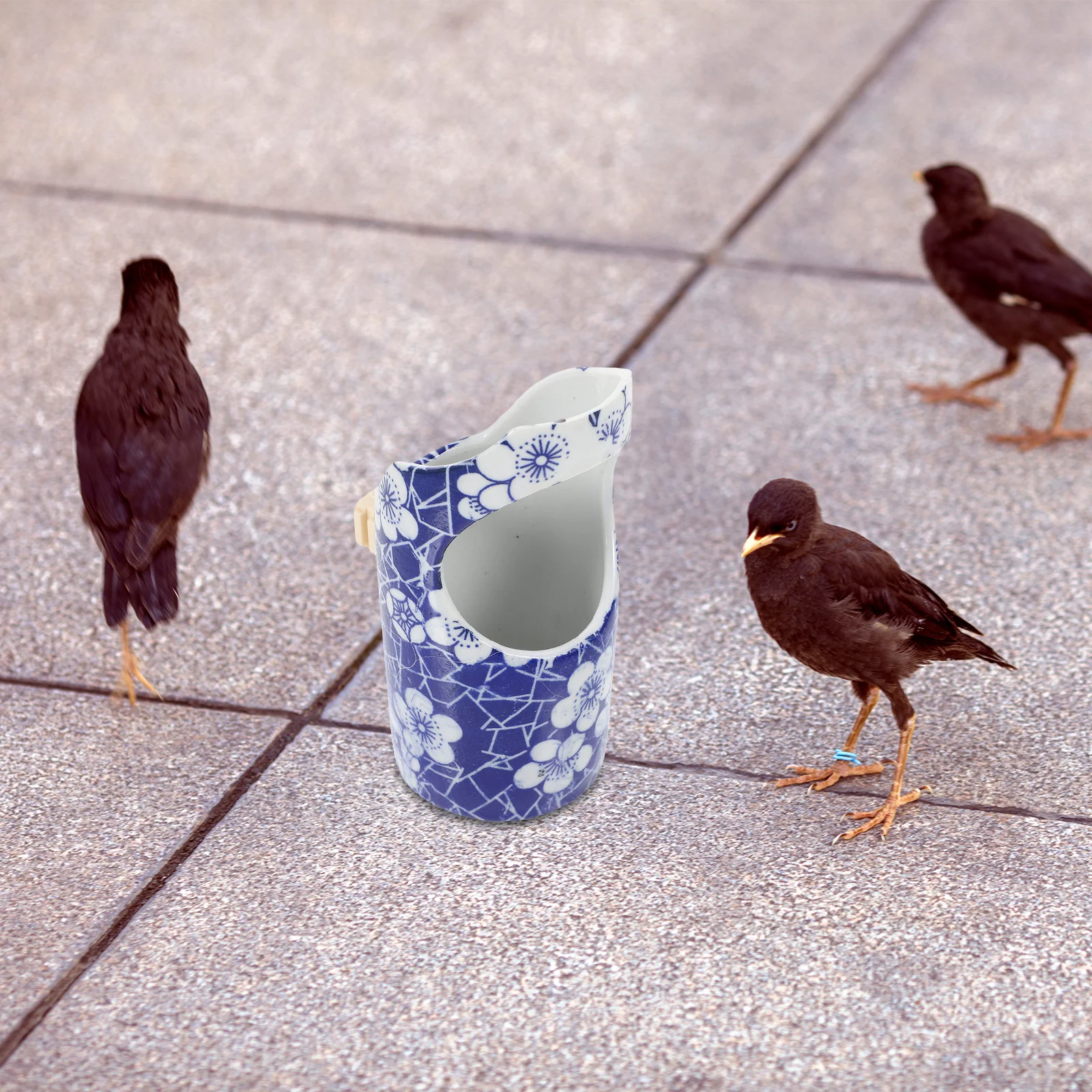 Pet Bird Feeder Hanging Ceramic Plastic Cage Mount Food Bowl Durable Parrot Cage Food Container Bird Feeders Outdoor 
Pet Bird Feeder Hanging Ceramic Plastic Cage Mount Food Bowl Durable Parrot Cage Food Container Bird Feeders Outdoor