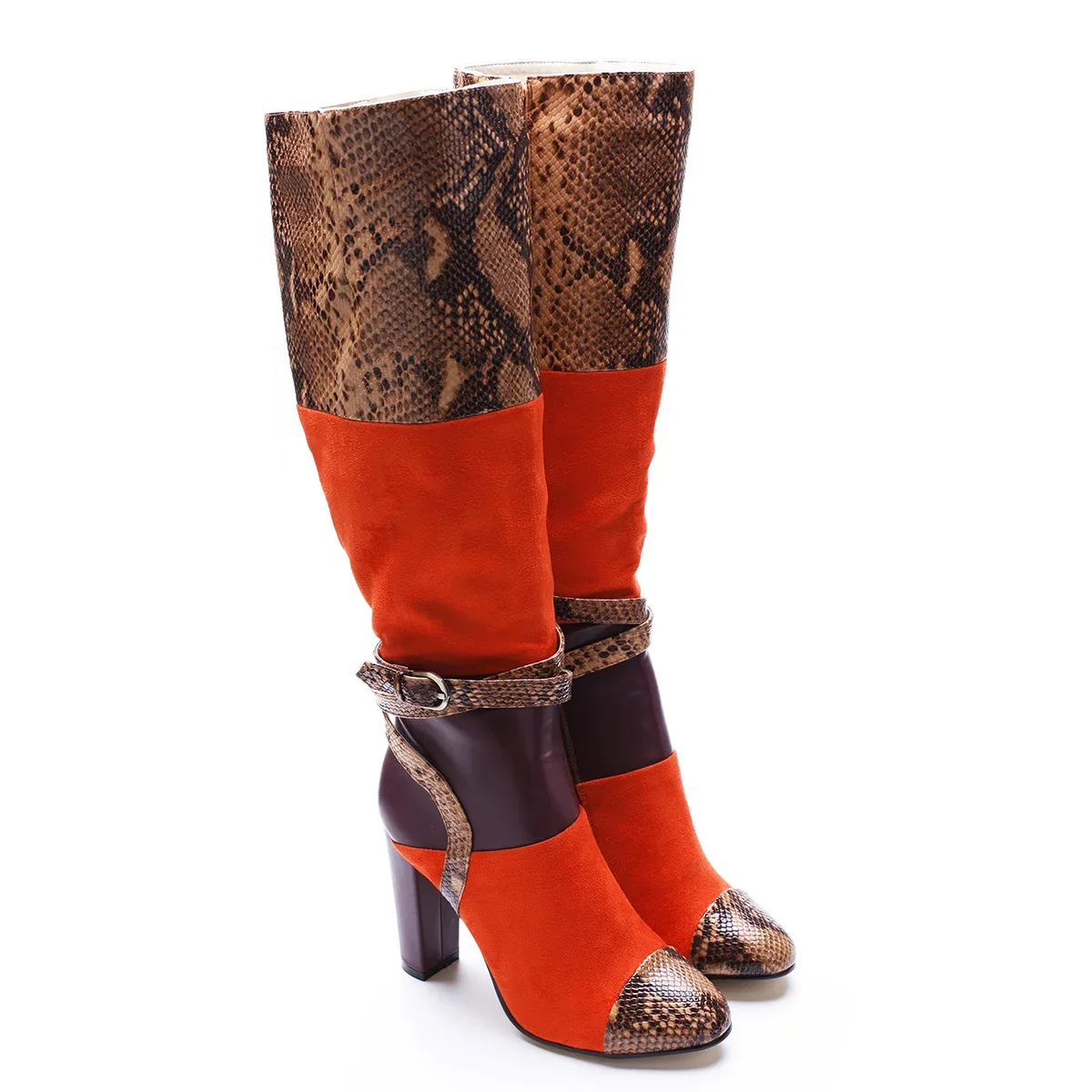 Retro Metal Belt Buckle Snake Skin Color Matching High Heeled Boots Pointed Thick Heel Zipper Knight Boots Women's Boots 34&46
Retro Metal Belt Buckle Snake Skin Color Matching High Heeled Boots Pointed Thick Heel Zipper Knight Boots Women's Boots 34&46