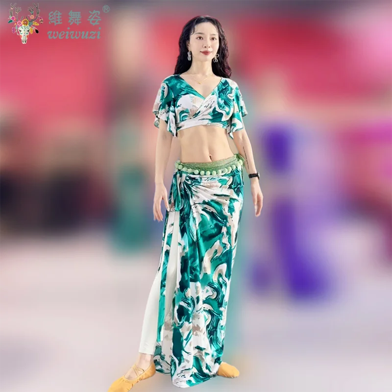 Belly Dance Practice Clothing for Women Printed V-neck Short Sleeved Top+Sexy Long Skirt 2pcs Adult Oriental Dance Training Set
Belly Dance Practice Clothing for Women Printed V-neck Short Sleeved Top+Sexy Long Skirt 2pcs Adult Oriental Dance Training Set