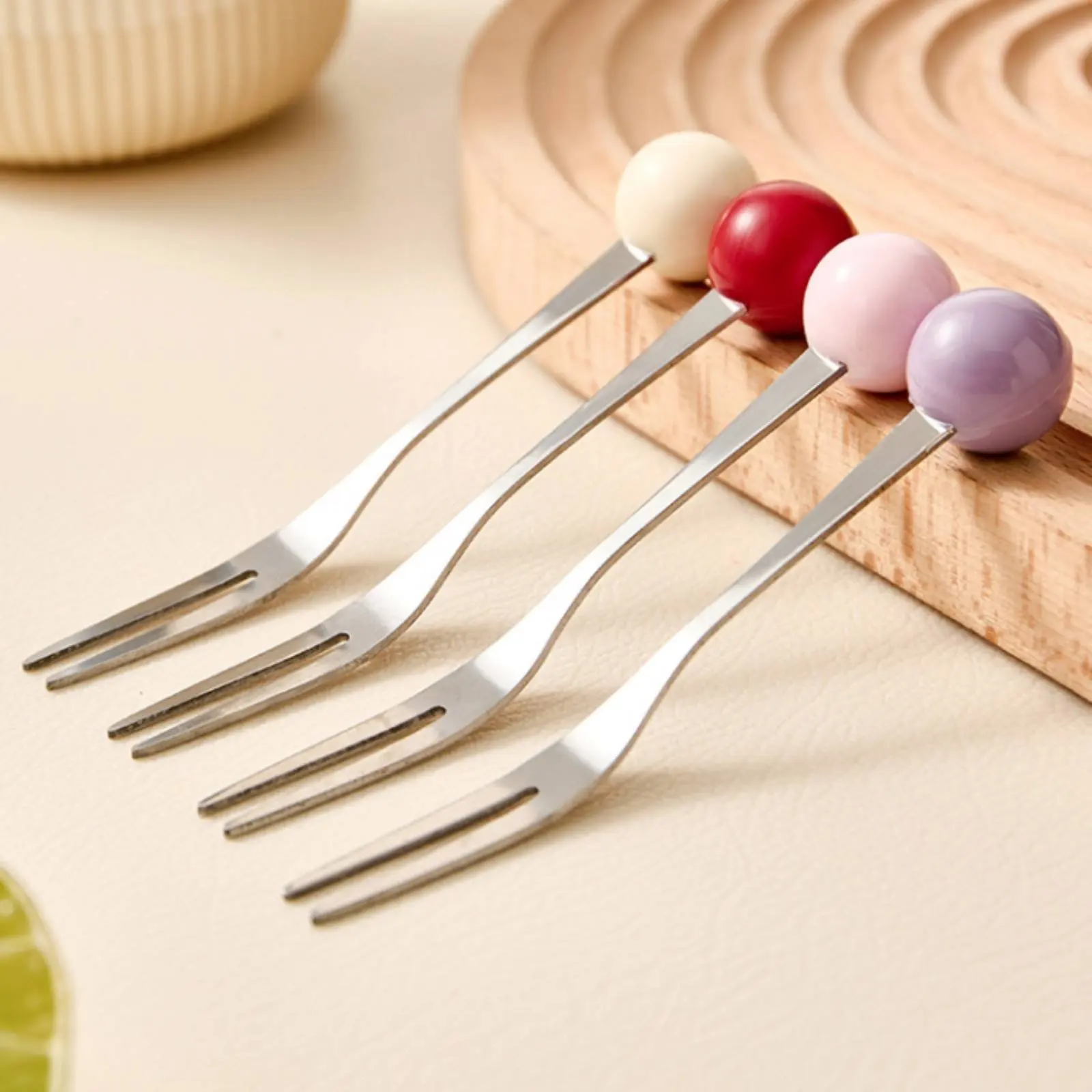 Fungus Fruit Utensil Set Easy to Clean Dessert Utensil Set with Holder Dessert Forks with Holder Rust Resistant Tableware
Fungus Fruit Utensil Set Easy to Clean Dessert Utensil Set with Holder Dessert Forks with Holder Rust Resistant Tableware