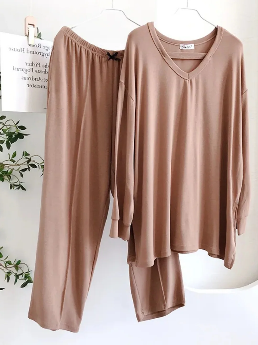 Casual Lazy Style Sleepwear Set for Women plus Size 300 Pounds Long Sleeve Long Pants Slimming Separate Home Clothes
Casual Lazy Style Sleepwear Set for Women plus Size 300 Pounds Long Sleeve Long Pants Slimming Separate Home Clothes