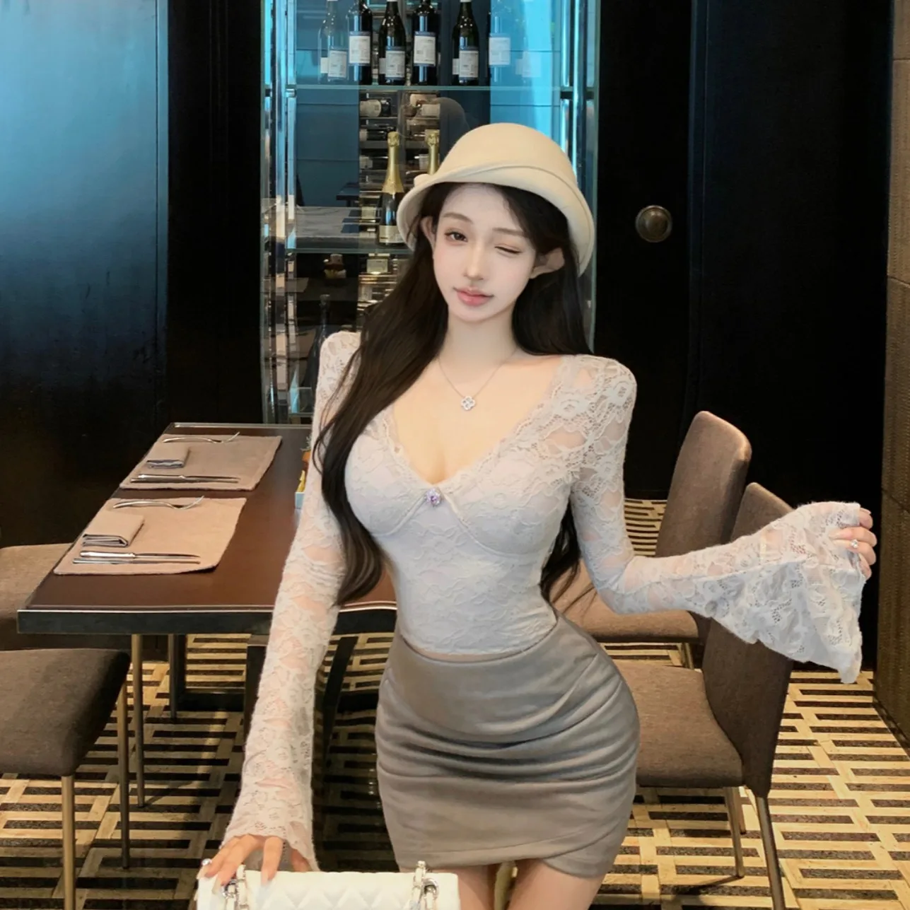 Spicy Girl Lace Long Sve Top And Skirt Two Piece Set for Women Faionable And Sexy Autumn Winter New Arrival
Spicy Girl Lace Long Sve Top And Skirt Two Piece Set for Women Faionable And Sexy Autumn Winter New Arrival