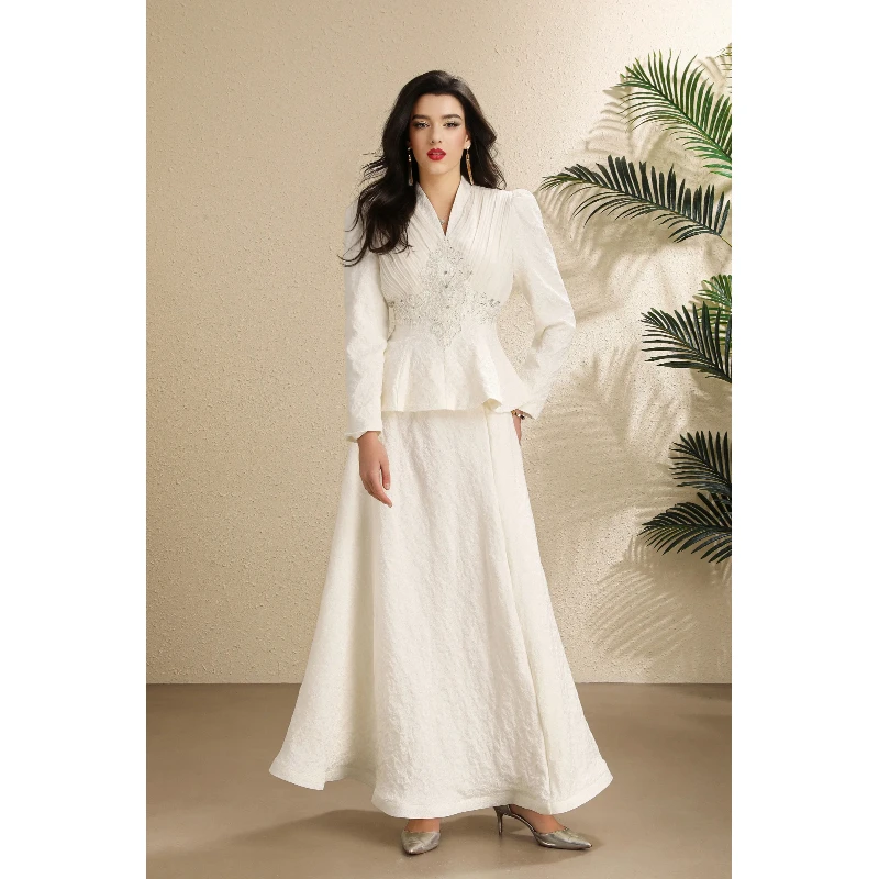 Luxury Two Piece Suit Jacquard Women Beaded Embroidery Ruched V Neck Long Sleeve Corset Lace Up Back Peplum Top And Skirt Set
Luxury Two Piece Suit Jacquard Women Beaded Embroidery Ruched V Neck Long Sleeve Corset Lace Up Back Peplum Top And Skirt Set