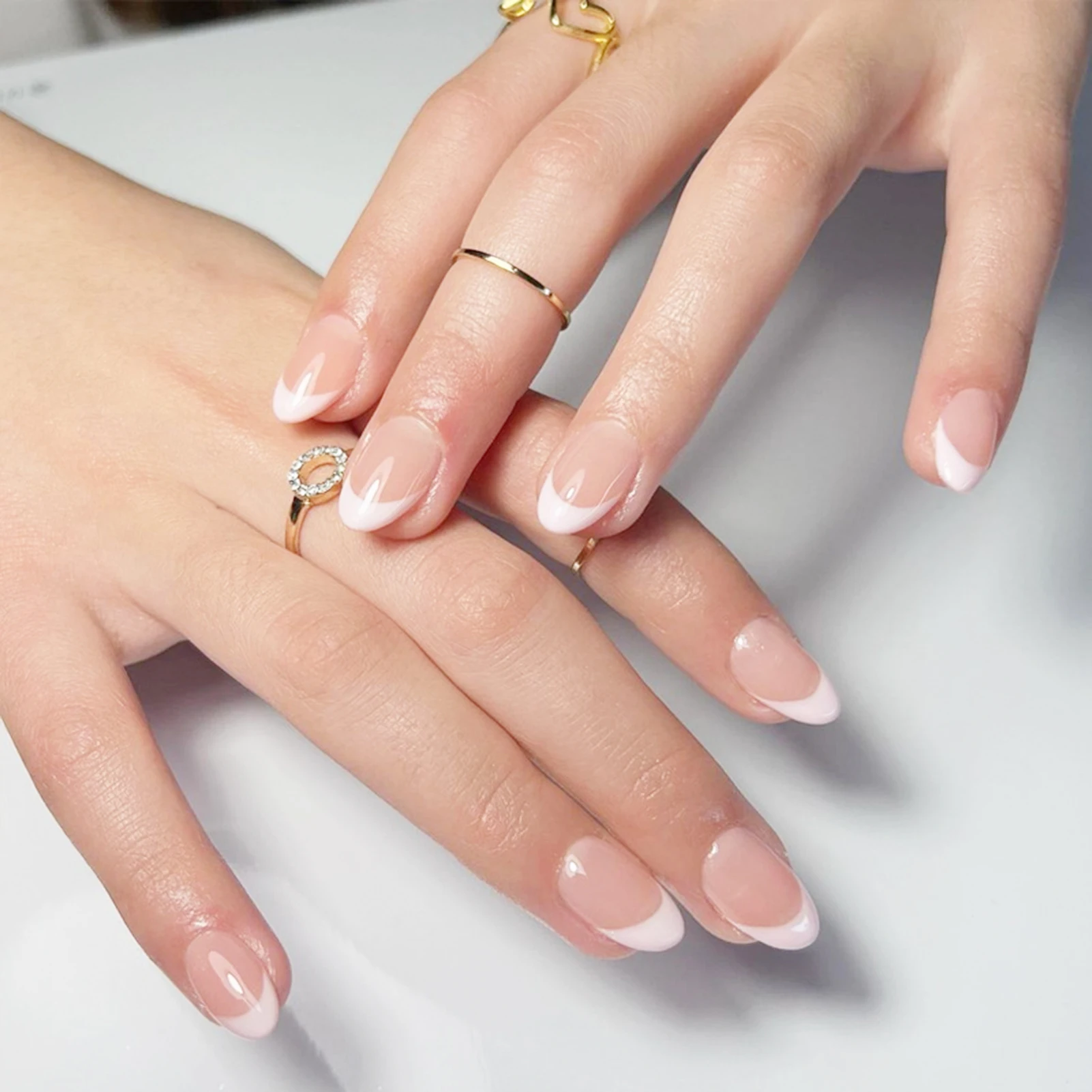 Nude Color Fake Nails for Women and Girls Short Round Head Press on Nails White French Tip Simple DIY Manicure False Nails
Nude Color Fake Nails for Women and Girls Short Round Head Press on Nails White French Tip Simple DIY Manicure False Nails