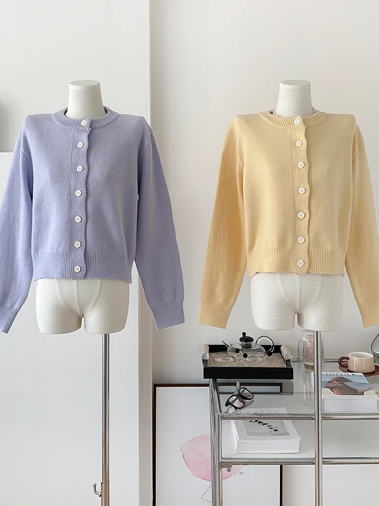 Women Purple Cardigan Sweater Harajuku 90s Vintage Korean Y2k Long Sleeves O-Neck Cashmere Sweaters Jumper 2000s Clothes Autumn
Women Purple Cardigan Sweater Harajuku 90s Vintage Korean Y2k Long Sleeves O-Neck Cashmere Sweaters Jumper 2000s Clothes Autumn