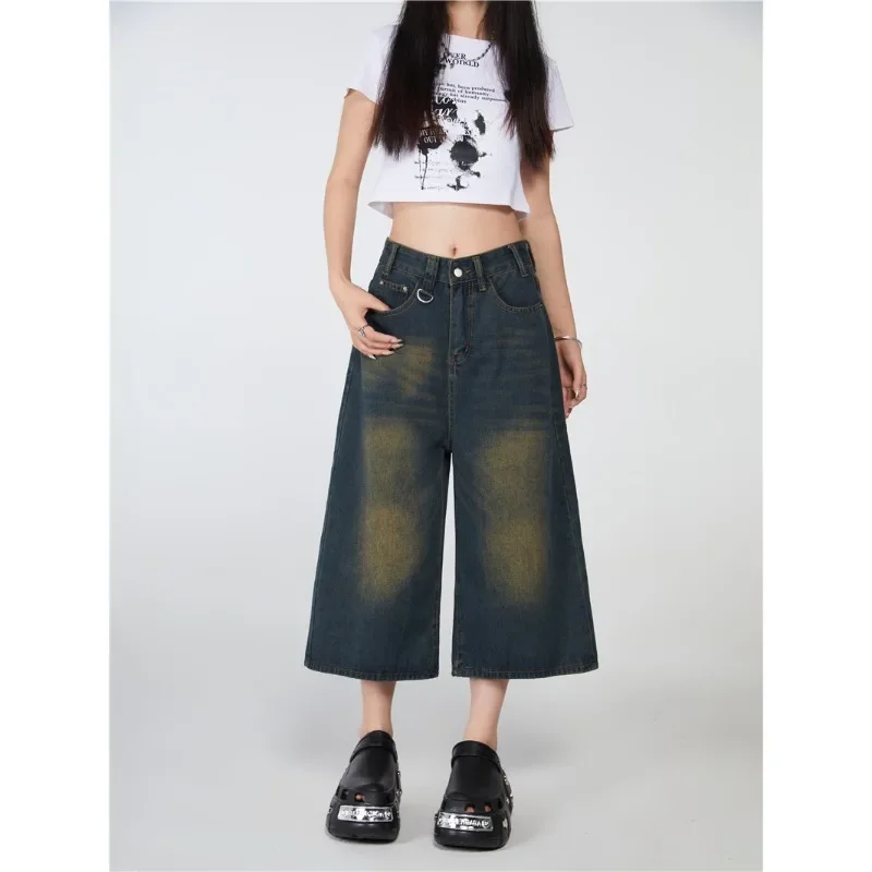 Female Wide Leg Street Calf-length Trousers Women Fashion Harajuku Middle Shorts Jeans Girls Daily Retro High Waist Denim Pants
Female Wide Leg Street Calf-length Trousers Women Fashion Harajuku Middle Shorts Jeans Girls Daily Retro High Waist Denim Pants