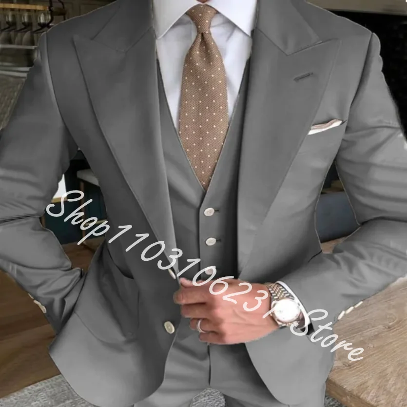 New Arrival Grey Male Suits For Wedding Latest Designs Groom Tuxedos Peak Lapel Suit Men Groomsmen Best Men Blazer Costume Homme
New Arrival Grey Male Suits For Wedding Latest Designs Groom Tuxedos Peak Lapel Suit Men Groomsmen Best Men Blazer Costume Homme