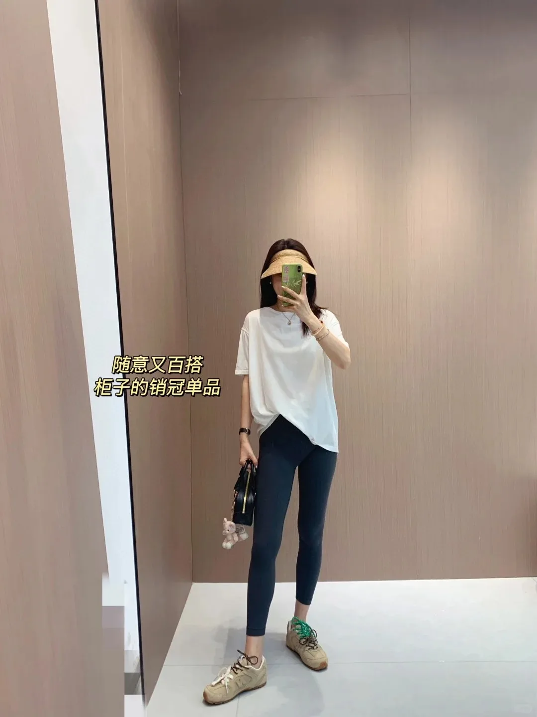 LULU FLORA Sunscreen ice silk short sleeved yoga clothes, summer camping slimming, loose elasticity, quick drying, round neck,
LULU FLORA Sunscreen ice silk short sleeved yoga clothes, summer camping slimming, loose elasticity, quick drying, round neck,