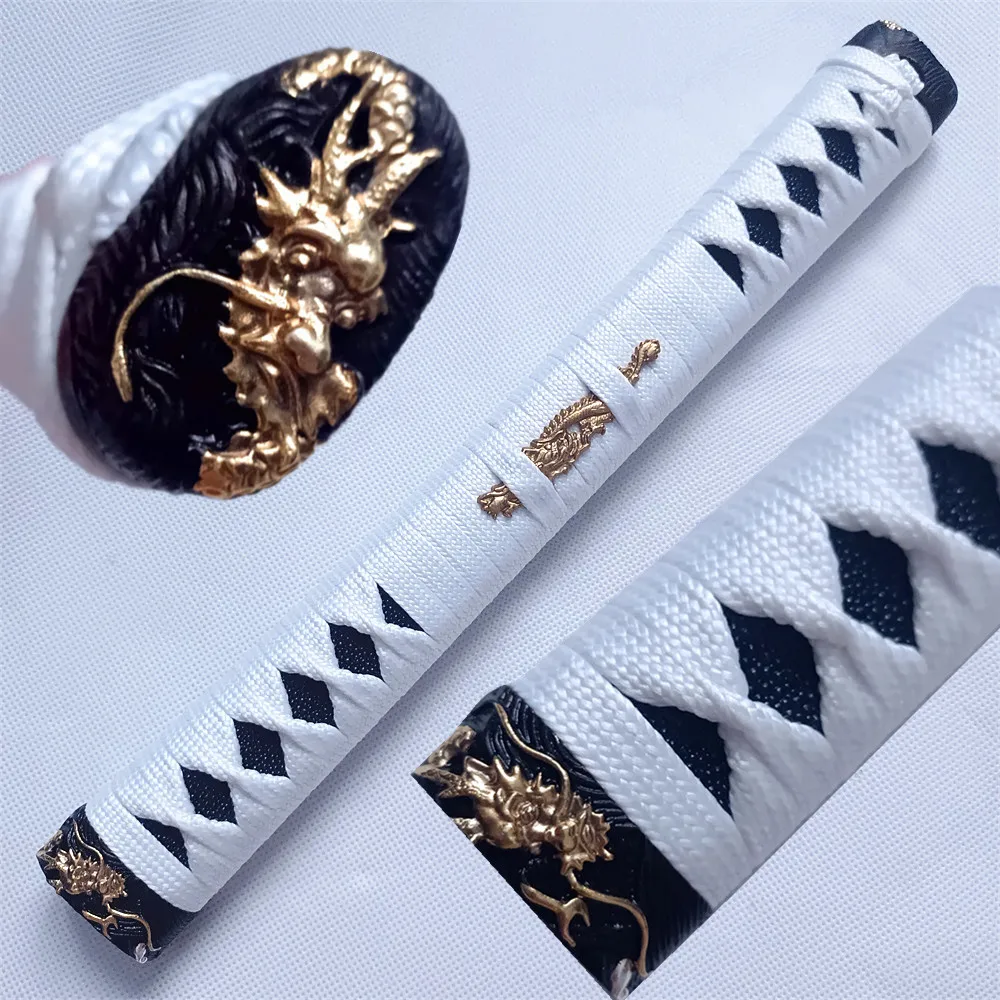 High Quality 26cm Katana Tsuka Brass Fuchi Menuki Fittings White Ito Real Rayskin Handle for Japanese Sword Wakizashi 
High Quality 26cm Katana Tsuka Brass Fuchi Menuki Fittings White Ito Real Rayskin Handle for Japanese Sword Wakizashi