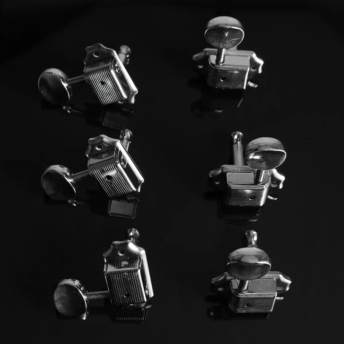 Electric Guitar Tuner Vintage Style Machine Heads Tuning Keys Bass Repair Parts Pegs Silver
Electric Guitar Tuner Vintage Style Machine Heads Tuning Keys Bass Repair Parts Pegs Silver