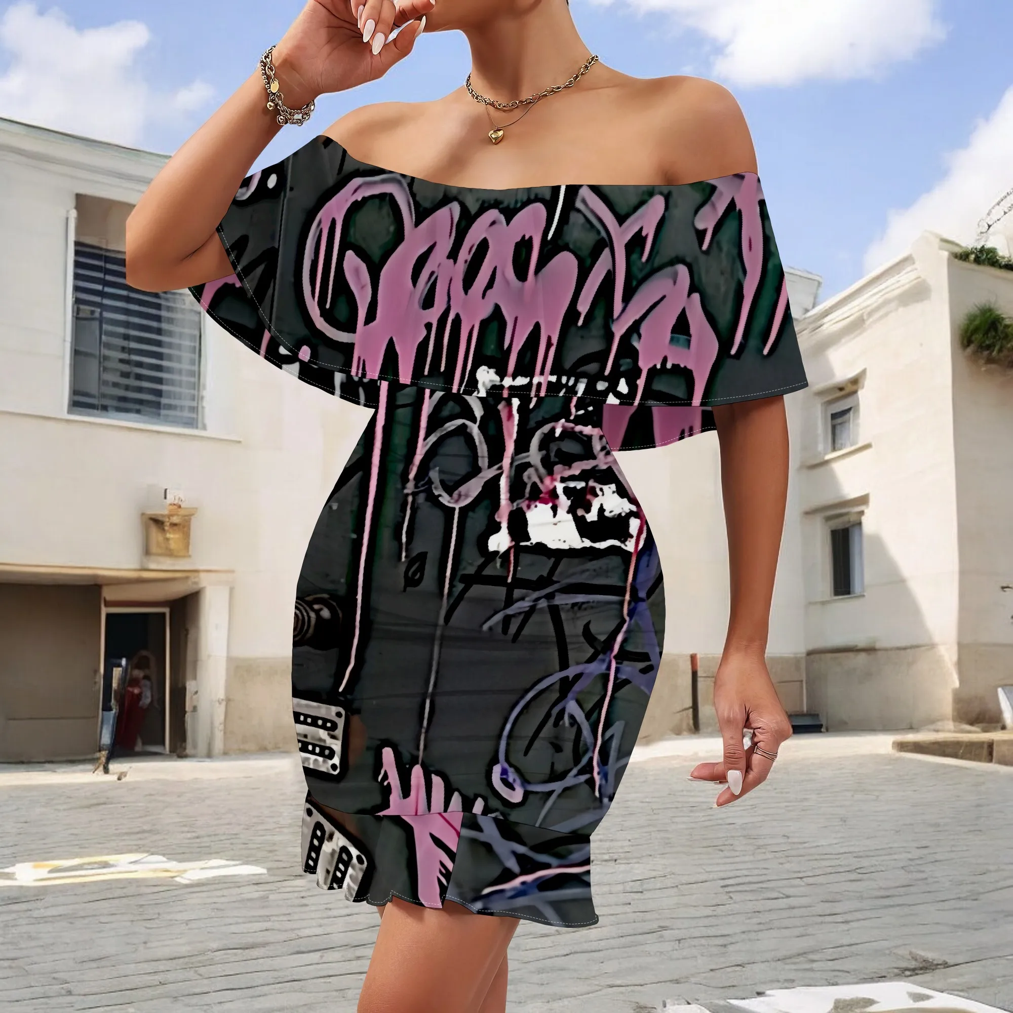 Graffiti Off-Shoulder Bodycon Dress S-3XL | Urban Streetwear for Music Festivals, Halloween & Night Out
Graffiti Off-Shoulder Bodycon Dress S-3XL | Urban Streetwear for Music Festivals, Halloween & Night Out