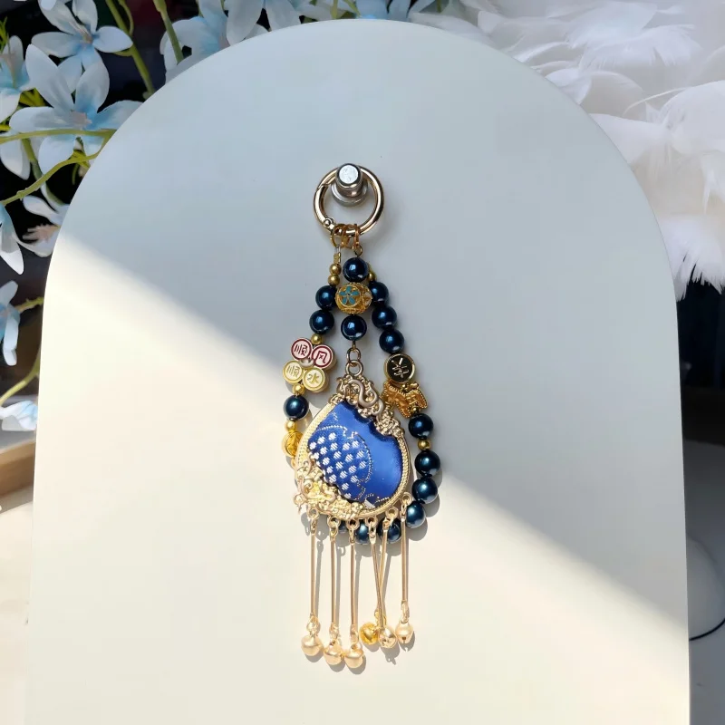 Original intangible cultural heritage Song brocade phone chain pendant with pearl tassels, fortune bring keychain bag accessory
Original intangible cultural heritage Song brocade phone chain pendant with pearl tassels, fortune bring keychain bag accessory