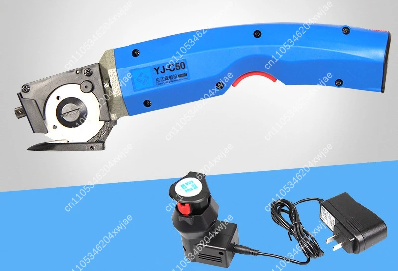 Беспроводные электрические ножницы C50, резак для ткани с круглым лезвием, лезвия для резки одежды с 2 батареями
Беспроводные электрические ножницы C50, резак для ткани с круглым лезвием, лезвия для резки одежды с 2 батареями