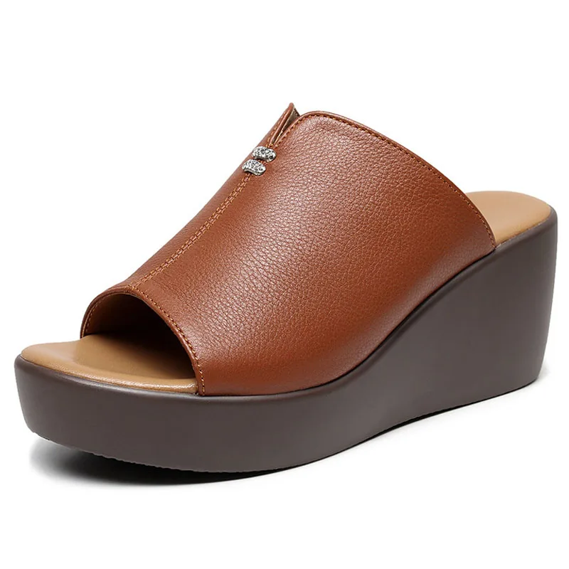 2026 High quality leather wedge slipper for women 6.5cm mid heel summer34 41 platform open toe fashion elegant shoe
2026 High quality leather wedge slipper for women 6.5cm mid heel summer34 41 platform open toe fashion elegant shoe