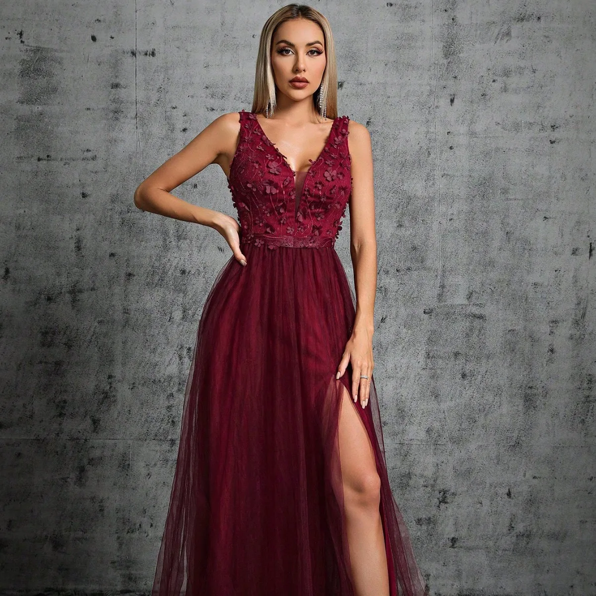 Evening Gown Women's New Style Women's Chiffon Double V-neck Long Skirt Sleeveless A-line Large Swing Sequin Splicing Summer
Evening Gown Women's New Style Women's Chiffon Double V-neck Long Skirt Sleeveless A-line Large Swing Sequin Splicing Summer