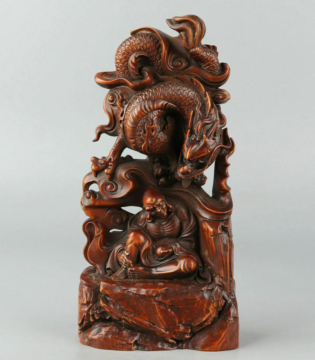Chinese Exquisite Hand sculpture Dragon Luohan Carving Boxwood statue Desktop Decor
Chinese Exquisite Hand sculpture Dragon Luohan Carving Boxwood statue Desktop Decor