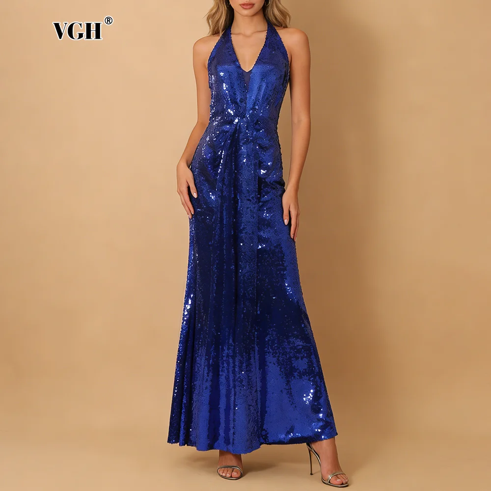 VGH Gala Events Blue Sequin Halter Neck Floor Length Dresses for Women Sleeveless Backless Slim Flared Skirt for Luxury Dinners
VGH Gala Events Blue Sequin Halter Neck Floor Length Dresses for Women Sleeveless Backless Slim Flared Skirt for Luxury Dinners