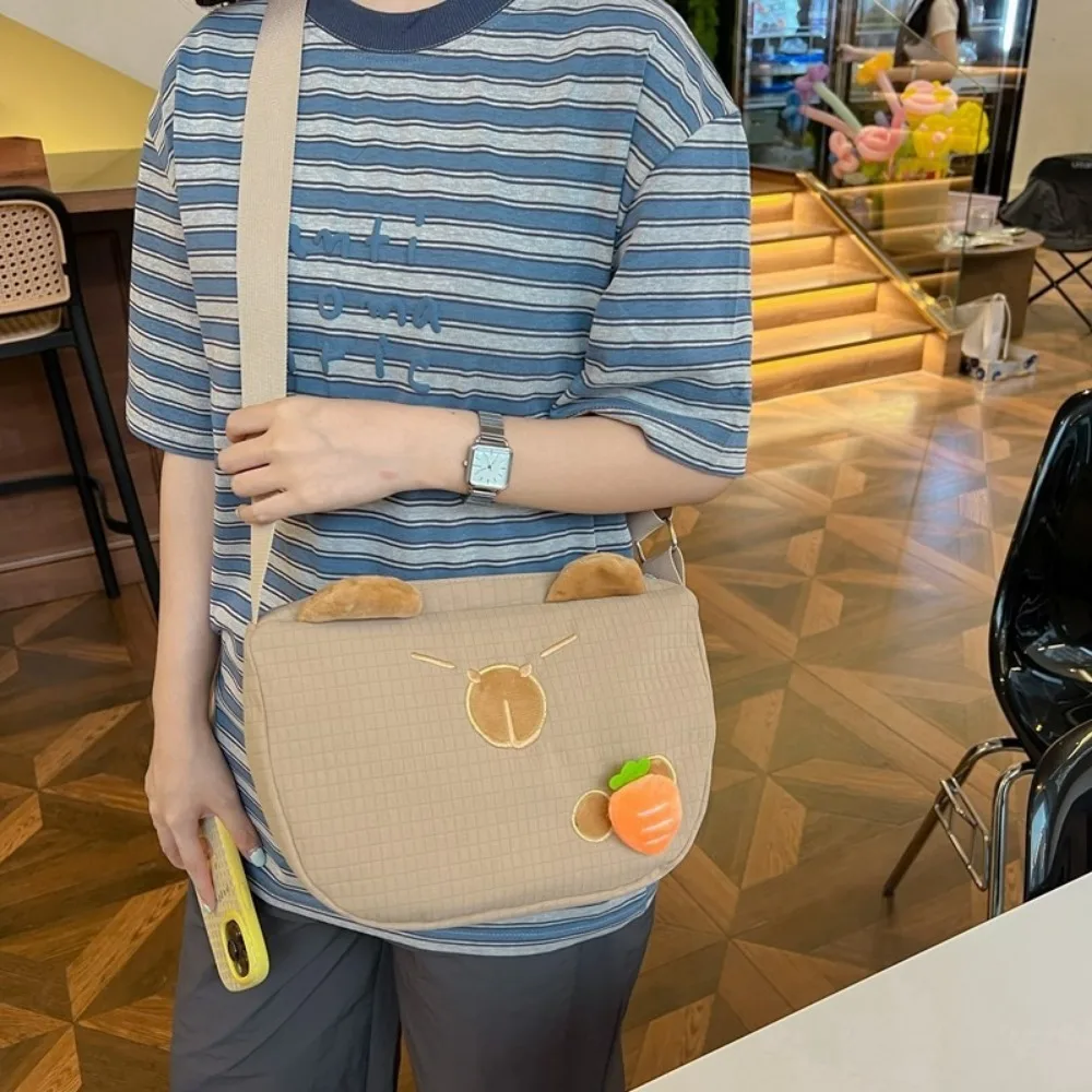 Fashion Large Capacity Capybara Shoulder Bag Cartoon Cute Snot Black Eyes Sling Bag Students School Bag Casual Animals Bag
Fashion Large Capacity Capybara Shoulder Bag Cartoon Cute Snot Black Eyes Sling Bag Students School Bag Casual Animals Bag