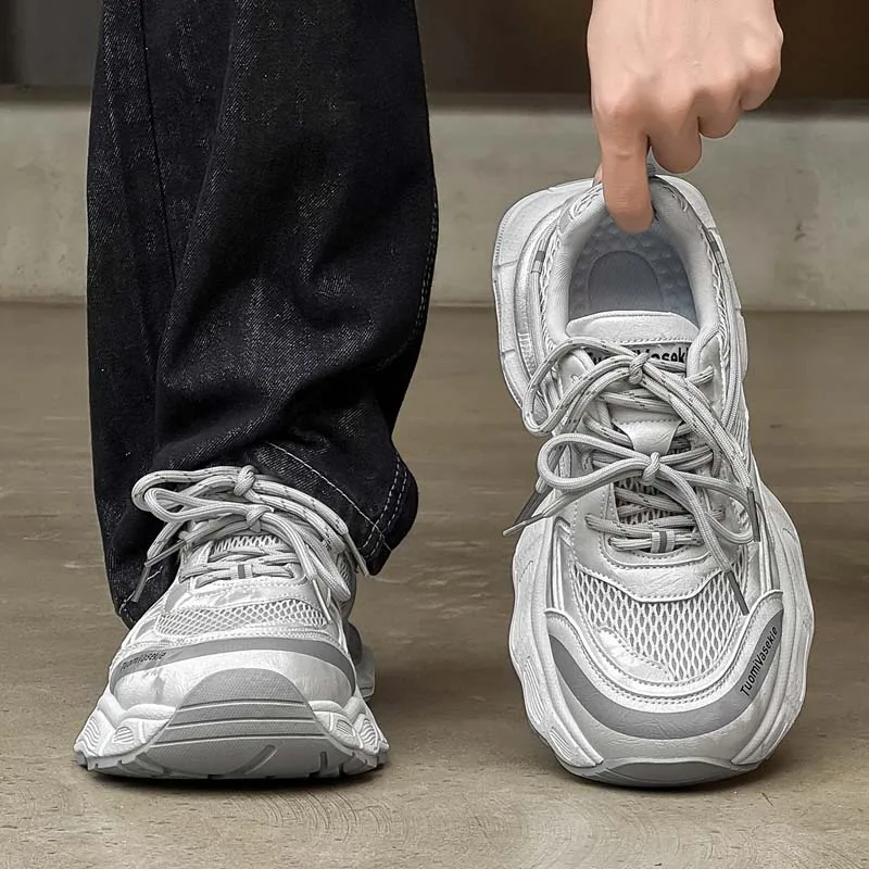 2026 New Fashion Chunky Sneakers Men Women Versatile Casual Dad Shoes Trendy Platform Sports Footwear
2026 New Fashion Chunky Sneakers Men Women Versatile Casual Dad Shoes Trendy Platform Sports Footwear
