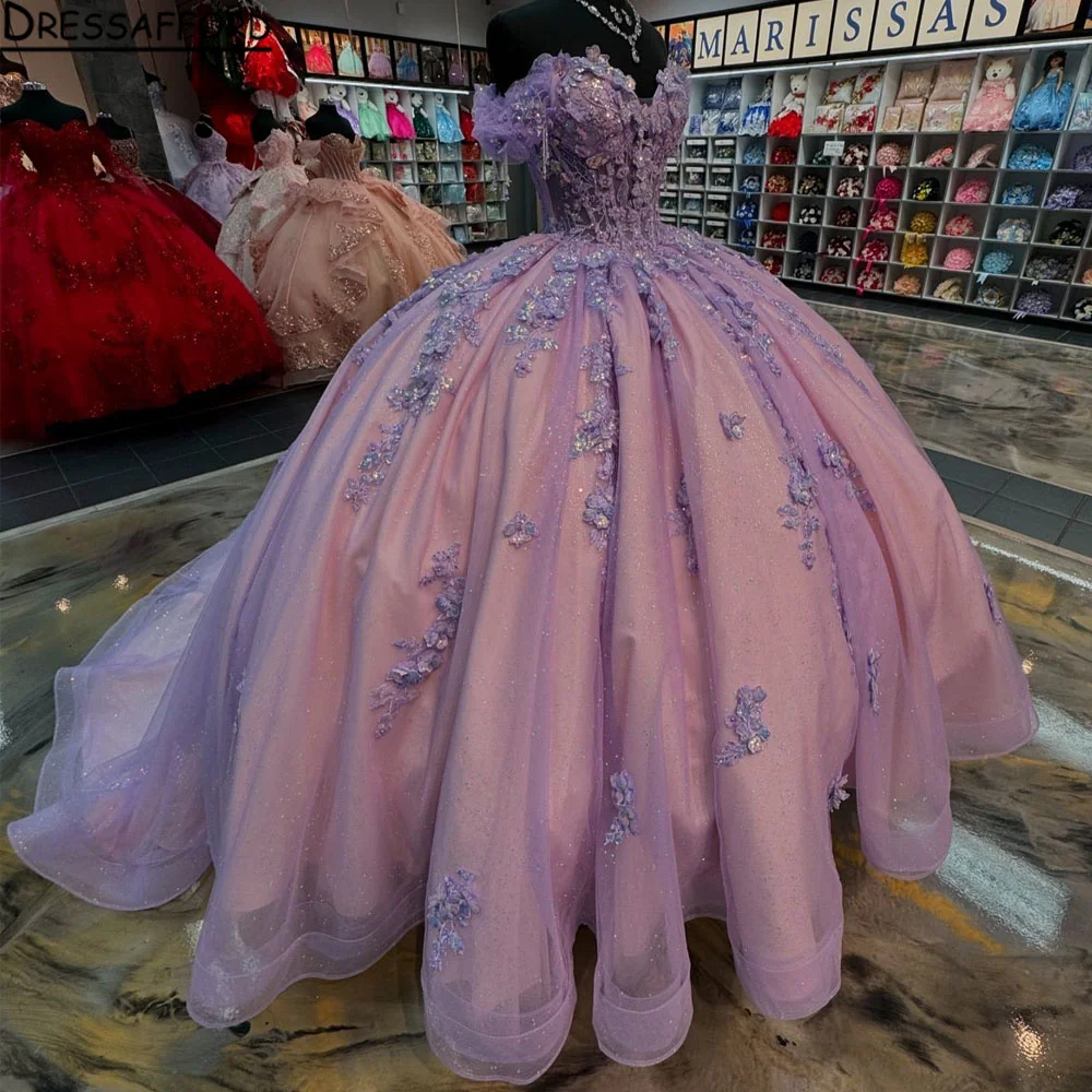 Блестящее мексиканское Сиреневое платье Quinceanera 2024 бальное платье с кружевом блестками аппликацией бусинами милое 16 Vestidos De 15 лет
Блестящее мексиканское Сиреневое платье Quinceanera 2024 бальное платье с кружевом блестками аппликацией бусинами милое 16 Vestidos De 15 лет