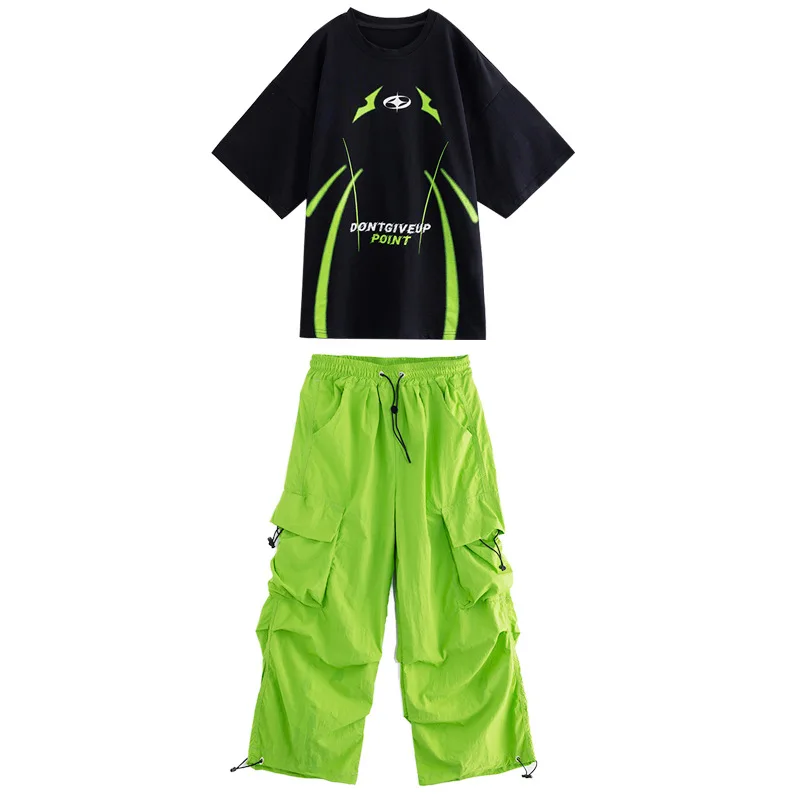 2026 New Hip Hop Dance Costumes For Girls Loose Shirts Green Pants Suit Modern Jazz Dance Performance Stage Clothing DQS23056
2026 New Hip Hop Dance Costumes For Girls Loose Shirts Green Pants Suit Modern Jazz Dance Performance Stage Clothing DQS23056