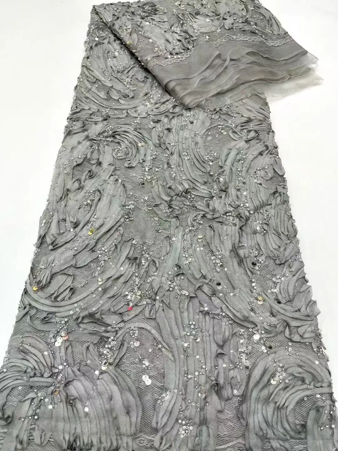 Африканская кружевная ткань с нигерийскими блестками, 2026, французская вышивка, высокое качество, роскошное свадебное кружево с тяжелыми бисером
Африканская кружевная ткань с нигерийскими блестками, 2026, французская вышивка, высокое качество, роскошное свадебное кружево с тяжелыми бисером