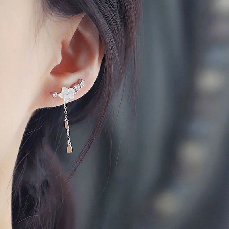 Real 925 Sterling Silver Zircon Flower Heart Tassel Stud Earrings for Women Minimalist Fine Jewelry Romantic Accessories
Real 925 Sterling Silver Zircon Flower Heart Tassel Stud Earrings for Women Minimalist Fine Jewelry Romantic Accessories