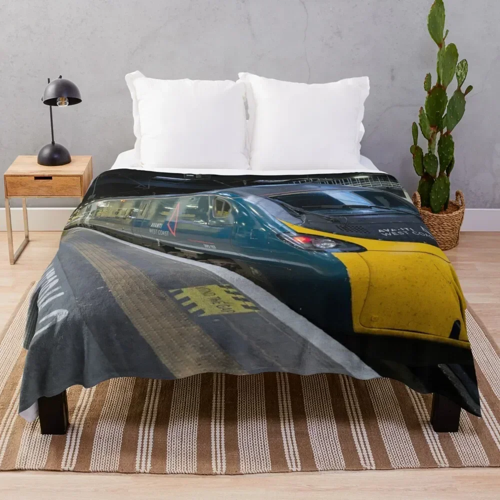 Euston Pendolino Throw Blanket Luxurious Soft Fuzzy Blanket for Sofa Bed
Euston Pendolino Throw Blanket Luxurious Soft Fuzzy Blanket for Sofa Bed