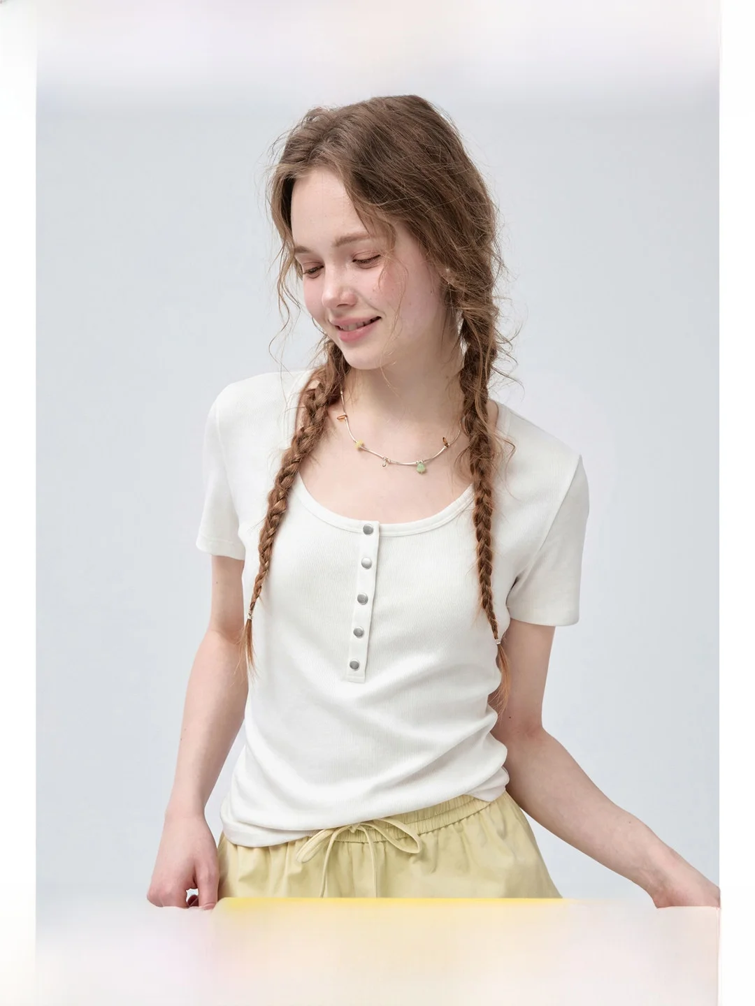 Rui plus Size round Neck Short Sleeve T-Shirt Women's Slimming Stylish Summer Commute Top Korean Style Breathable Skin-Friendly
Rui plus Size round Neck Short Sleeve T-Shirt Women's Slimming Stylish Summer Commute Top Korean Style Breathable Skin-Friendly