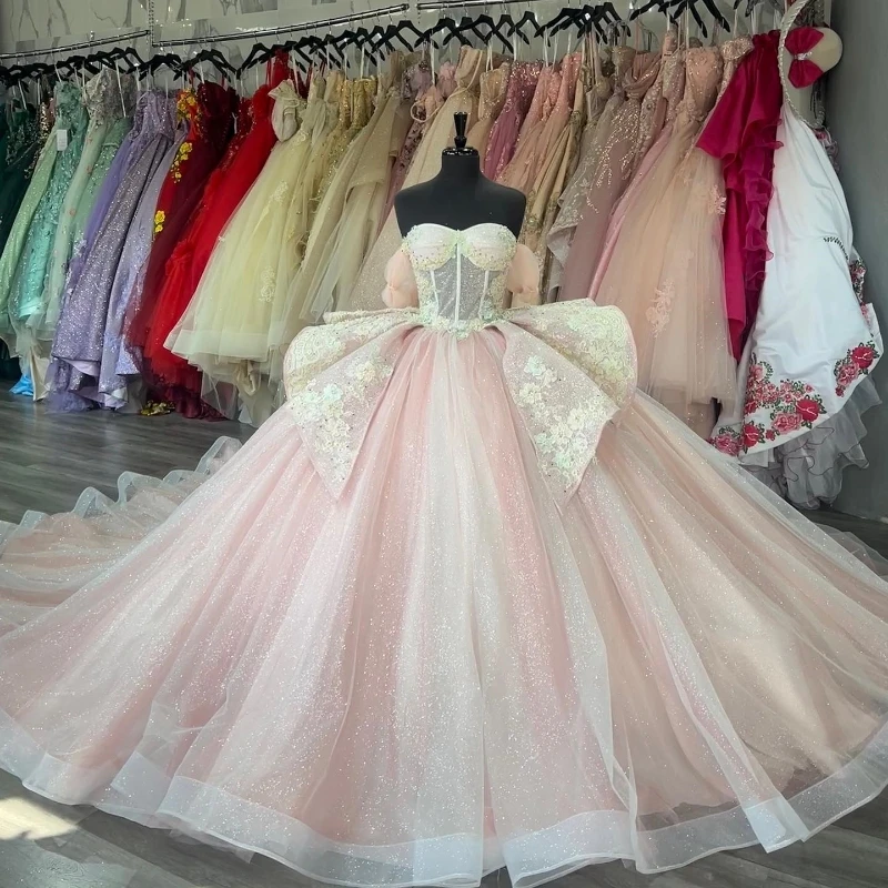 Pink Shiny Off The Shoulder Quinceanera Dresses Tulle Appliques Beading Pageant Lace Up Vestidos De 15 Años 2024 Princess Ball
Pink Shiny Off The Shoulder Quinceanera Dresses Tulle Appliques Beading Pageant Lace Up Vestidos De 15 Años 2024 Princess Ball