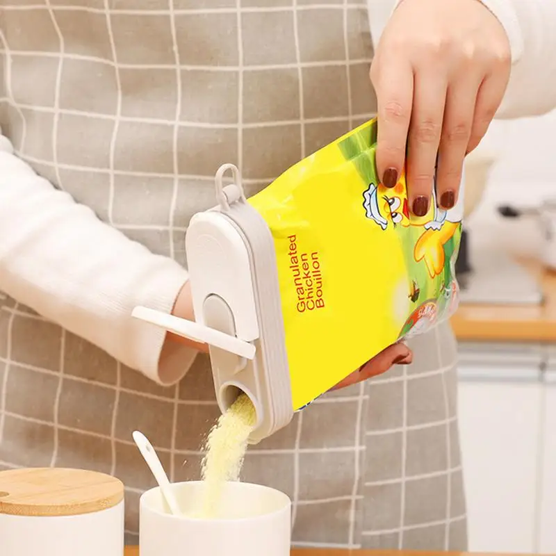 Bag ClipsPour Spout 2 Pour Spouts Bag Sealer Clips Bag Clamps Leakproof Sealing Clip Storage Bag Sealer Snack Bag Clips Sealer
Bag ClipsPour Spout 2 Pour Spouts Bag Sealer Clips Bag Clamps Leakproof Sealing Clip Storage Bag Sealer Snack Bag Clips Sealer