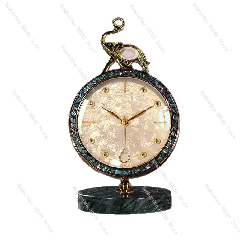 Simple European swing clock, silent bedroom bedside decoration desktop ornament
Simple European swing clock, silent bedroom bedside decoration desktop ornament