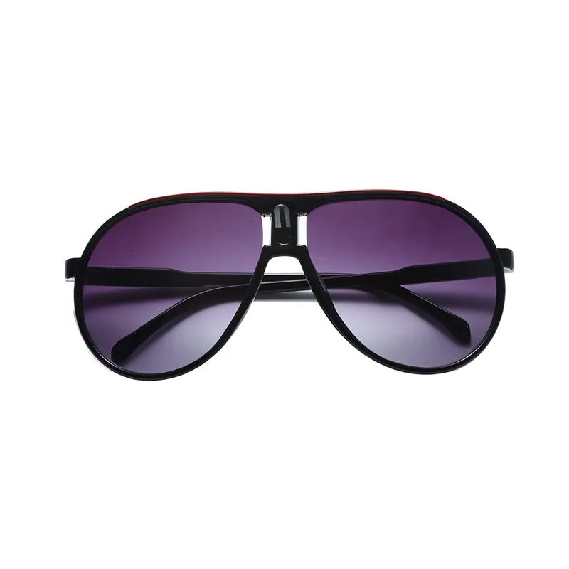 Classic Fashion Men's and Women's Sunglasses European and American Classic Retro Sunglasses High Quality
Classic Fashion Men's and Women's Sunglasses European and American Classic Retro Sunglasses High Quality