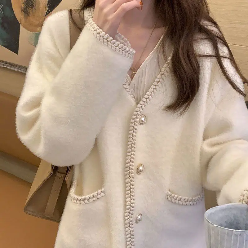 Deeptown Korean Fashion Autumn Cardigan Women V Neck Elegant Vintage Knit Button Up Sweater Aesthetic Harajuku Oversized Jumper
Deeptown Korean Fashion Autumn Cardigan Women V Neck Elegant Vintage Knit Button Up Sweater Aesthetic Harajuku Oversized Jumper